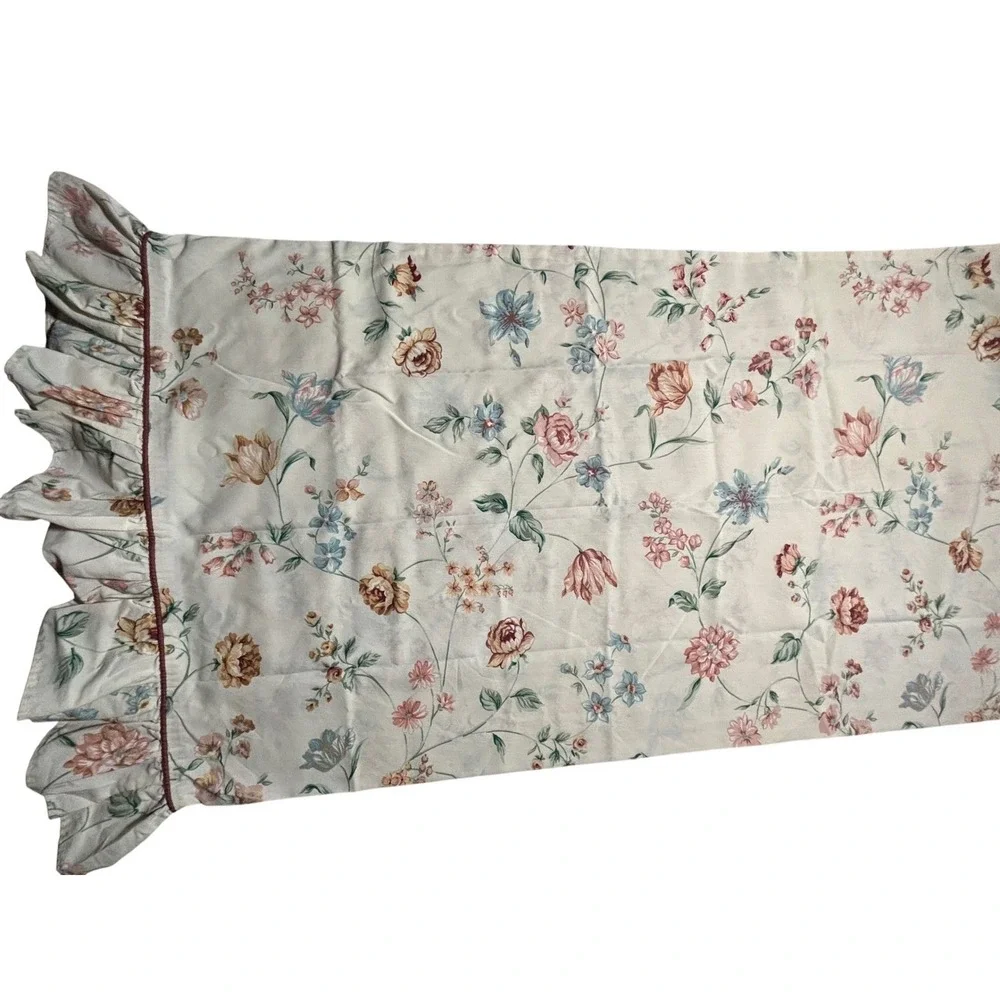 Vintage Floral Ruffled Pillowcase Cream Burgundy Piping Cottagecore King Country